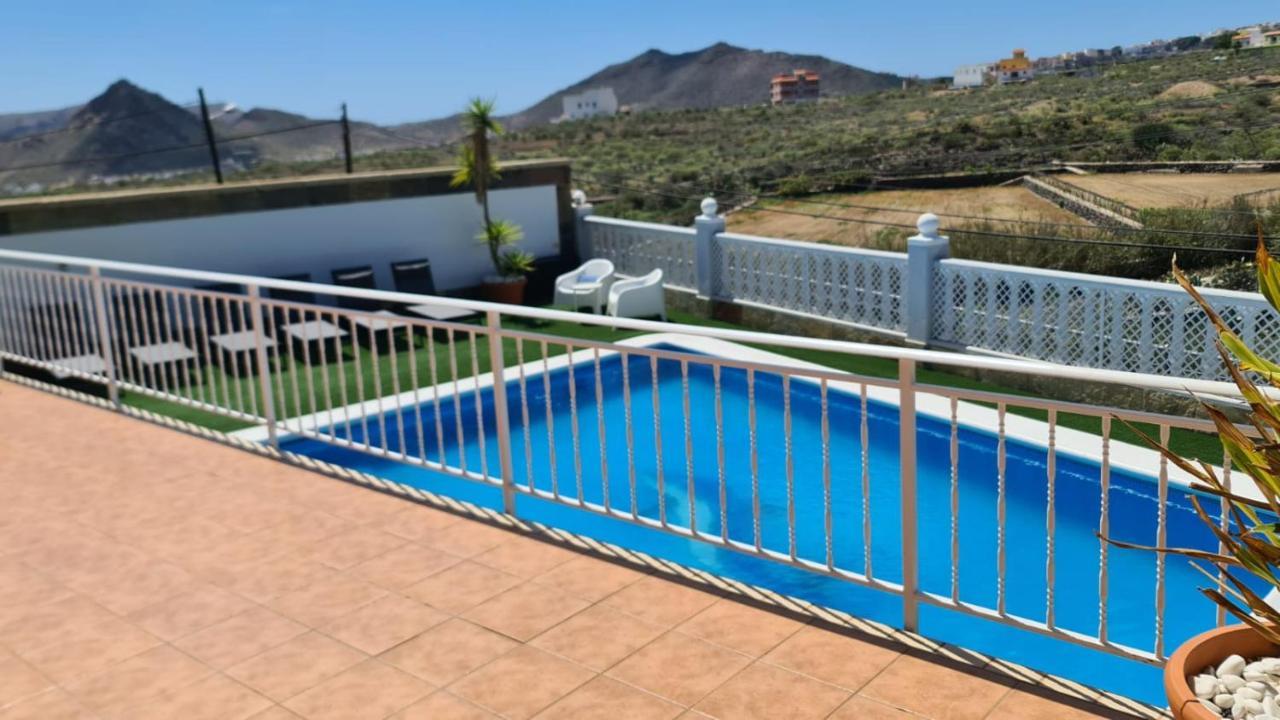 ארונה Villa Gaelca מראה חיצוני תמונה